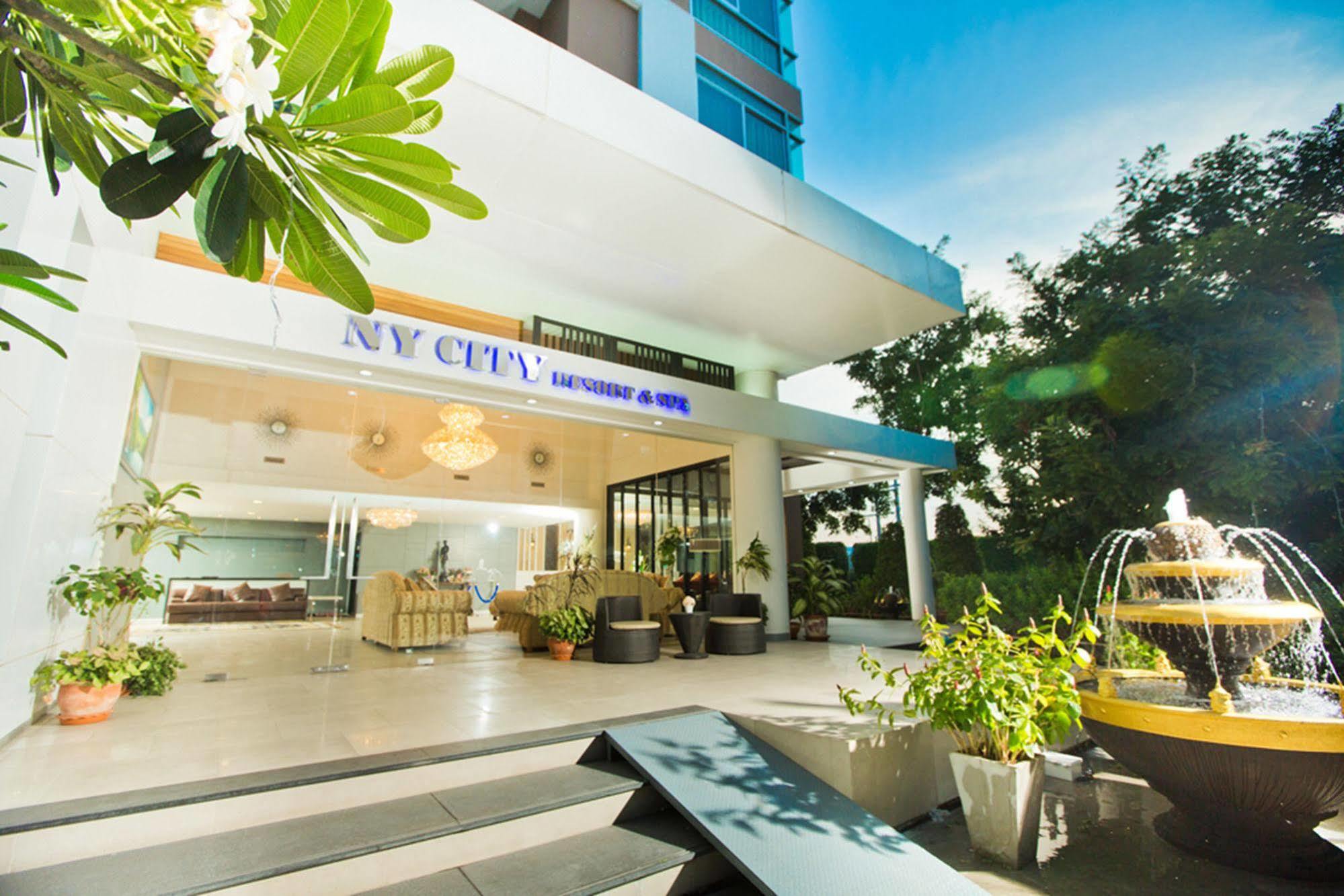 Ny City Resort And Spa Bang Phli Extérieur photo